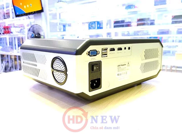 Máy chiếu Tyco T7 Plus (T7+) - 3000 lumen, tương phản 3000:1 | HDnew - Chia sẻ đam mê