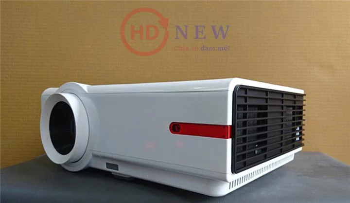 Tyco T35 - máy chiếu giá rẻ, tính năng ấn tượng | HDnew - Chia sẻ đam mê