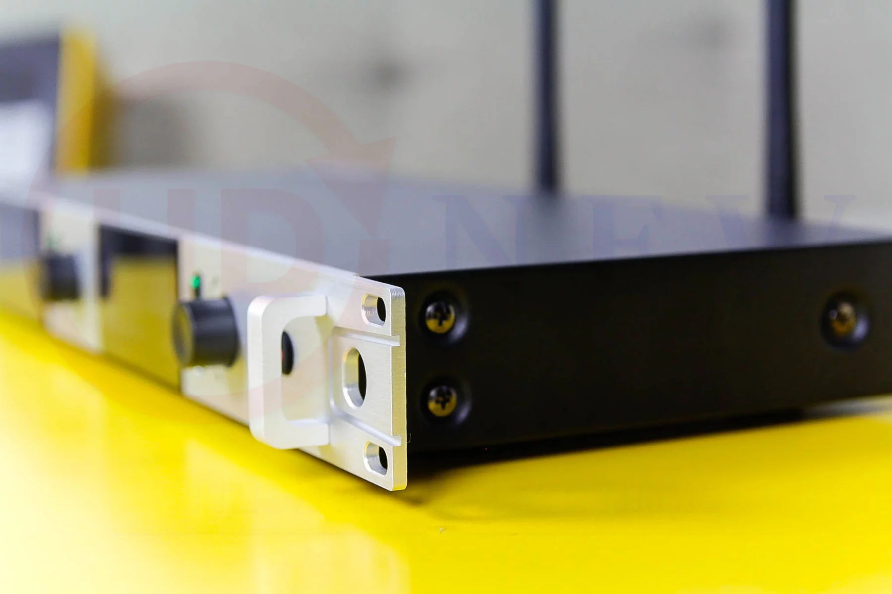 NEKO MK300 | Micro không dây công nghệ cao | HDnew - Chia sẻ đam mê